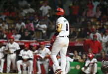 Jonrón de Lake deja en el terreno al Licey