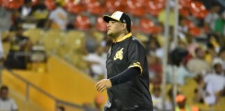 Águilas vencen a las Estrellas en debut de Yadier Molina como dirigente