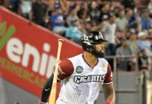 Carlos Peguero pega el hit de oro y los Gigantes vencen al Licey