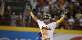 Águilas derrotan al Licey por cuarta vez corrida