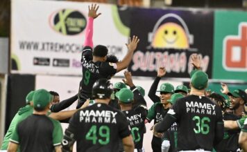 Estrellas dejan en el terreno a los Toros en extrainnings