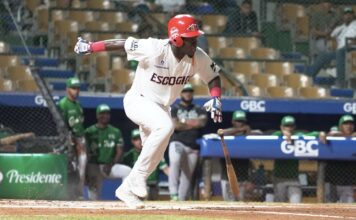 Rodríguez lidera victoria del Escogido sobre las Estrellas