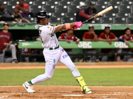 José Barrero decide victoria de las Estrellas en extrainnings