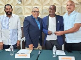 ACD reconoce al ex-grandes ligas José Báez