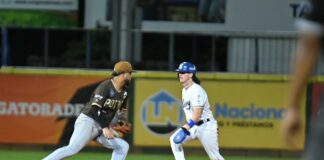 Licey aplasta a los Gigantes