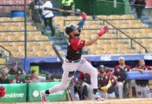 Kelvin Gutiérrez la saca en triunfo de los Gigantes sobre el Escogido