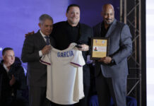 Karim García y Álvaro Ley son exaltados al Pabellón de la Fama de la Serie del Caribe