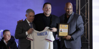 Karim García y Álvaro Ley son exaltados al Pabellón de la Fama de la Serie del Caribe