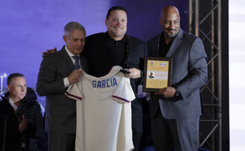 Karim García y Álvaro Ley son exaltados al Pabellón de la Fama de la Serie del Caribe