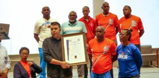 Daniel Seoane, reconocido por su aporte al baloncesto