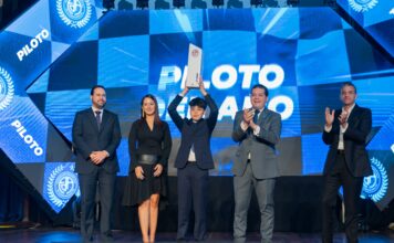 FDA reconoce a Felipe Benito Ramos como “Piloto del Año” 2024