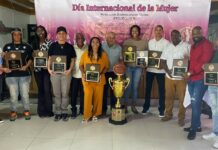 FEDOCLUBES premia a las destacadas del Torneo de Baloncesto Superior Femenino