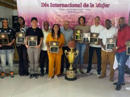 FEDOCLUBES premia a las destacadas del Torneo de Baloncesto Superior Femenino