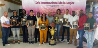 FEDOCLUBES premia a las destacadas del Torneo de Baloncesto Superior Femenino