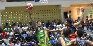 Cotorras vuelan alto con importante triunfo sobre los Sosúa Sharks