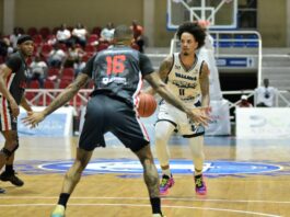 Marineros doblegan a los Leones en la Súper Liga LNB