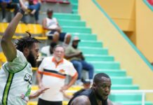 Charles Mitchell guía primer triunfo de los Reales ante los Soles