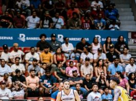 Polanco anota triple ganador y los Indios derrotan a Metros