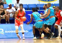 Gerardo Suero debuta y lidera triunfo de Leones sobre Titanes