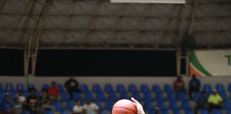Soles brillan en tiempo extra y superan a los Indios en la Súper Liga LNB