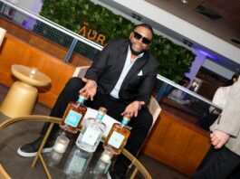 Big Papi pone en alto el sabor dominicano con el lanzamiento de Ron Ozama