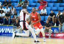 Suero brilla en su barrio y los Leones dominan a los Indios en la LNB