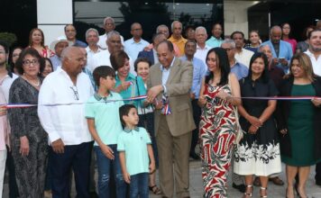 Los Prados rinde tributo a su historia y a Vinicio De Jesús Camilo