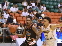 Titanes dominan a Metros y consiguen primer triunfo en la Fase de Eliminación