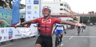 Flor Espiritusanto gana el Campeonato Nacional de Ruta 2025