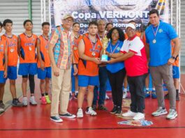 Santiago campeón del Nacional U17 de Voleibol Masculino