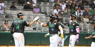 Rodolfo Castro comanda victoria de las Estrellas sobre los Toros