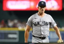 Nick Burdi y Devin Smeltzer reforzarán pitcheo de las Águilas