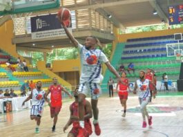 Quisqueya y Miramar empatan en la cima del TBS-SPM 2025