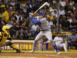 Hayden Senger impulsa remontada del Licey ante Águilas