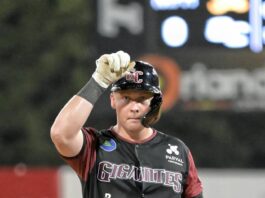 Holton responde en triunfo de Gigantes sobre Águilas