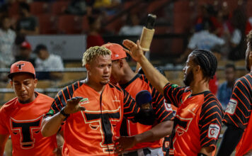 Toros se imponen a los Leones con ofensiva oportuna