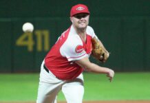 Escogido vence a Estrellas apoyados en Lakins y ofensiva situacional