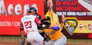 Águilas remontan y vencen a Gigantes en el Round Robin