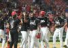 Leones superan a los Toros y mandan en el Round Robin