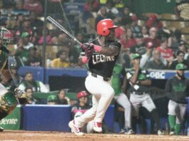 Rodríguez lidera paliza y clasifica al Escogido al Todos contra Todos