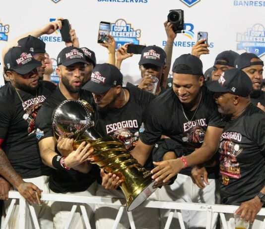 Escogido conquista corona 18 y sella bicampeonato