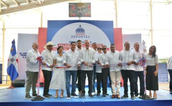 Presidente Abinader inaugura polideportivo en Dajabón