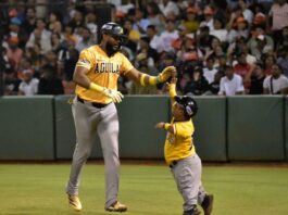 Águilas derrotan a Toros y empatan en el pase a la Final