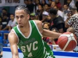 Savica completa barrida y Centro resiste en semifinales del TBS-Higüey 2025