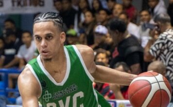 Savica completa barrida y Centro resiste en semifinales del TBS-Higüey 2025