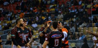 Toros vapulean a las Águilas y extienden racha en el Round Robin
