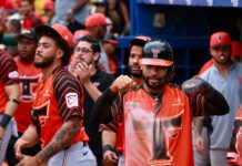 Toros vencen al Escogido y empatan la cima del Round Robin