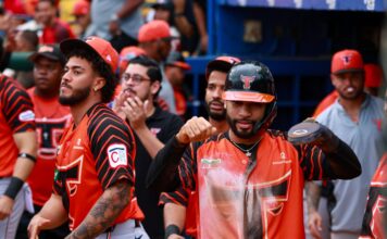 Toros vencen al Escogido y empatan la cima del Round Robin