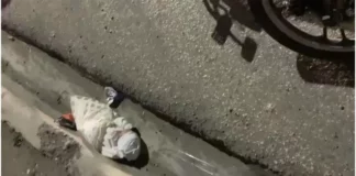 Rescatan recién nacida tras ser encontrada abandonada en un contén en San Juan de la Maguana