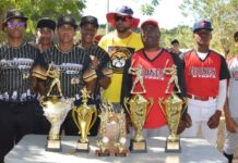 Leones de Chaca reciben delegación de Bedford Little League